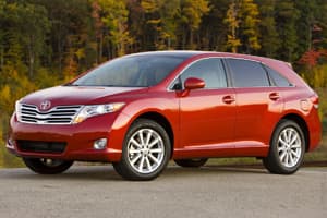 Новогодние скидки на элитные автомобили