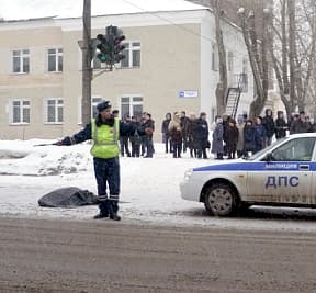 Водитель грузовика насмерть сбил первоклассника