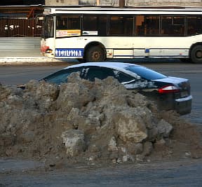 Новая противогололедная смесь: как работает реагент на дорогах Кирова?