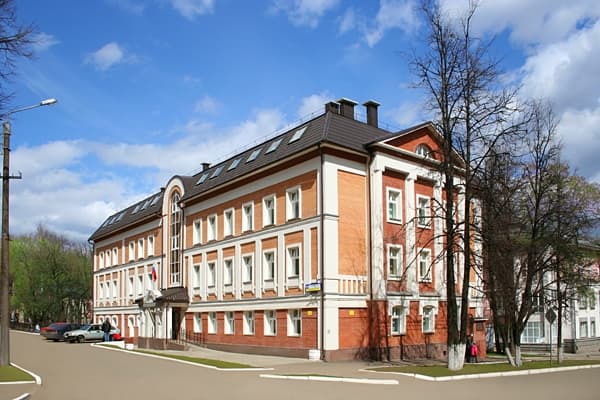 Кировский арбитраж отстоял свою парковку