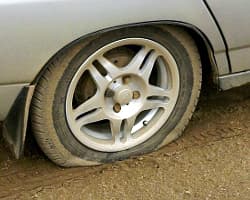 Ямы на дорогах Кирова: как не убить свой автомобиль?