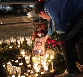 «Кровь за кровь!»: акция памяти переросла в стихийный митинг