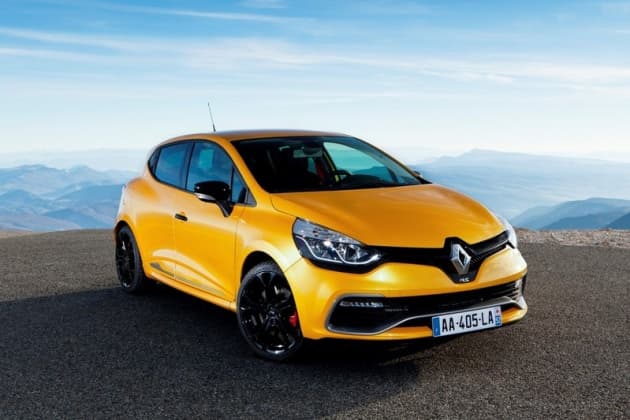 «Заряженный» Renault Clio появится в России через год