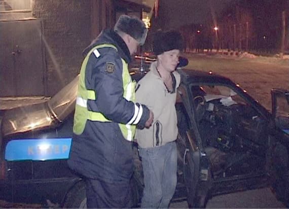 Пьяный водитель откупался от полиции 5 тысячами рублей