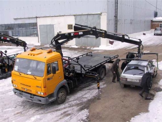 В Кирове решили бороться с незаконной эвакуацией машин