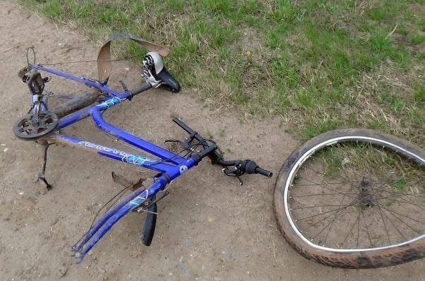 В Котельниче велосипедист и мотоциклист попали в ДТП