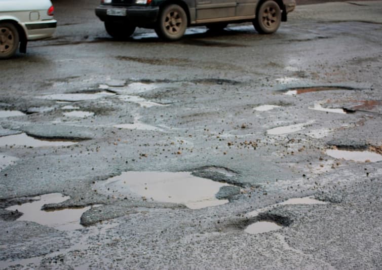 Планы поменялись. Капитального ремонта дорог в Кирове не будет