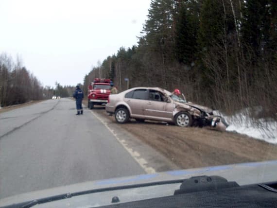 В Орловском районе на трассе опрокинулся Фольксваген