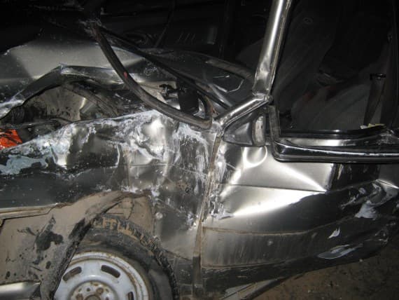 ДТП. В Пижанке женщина за рулем «пятнадцатой» врезалась в КАМАЗ