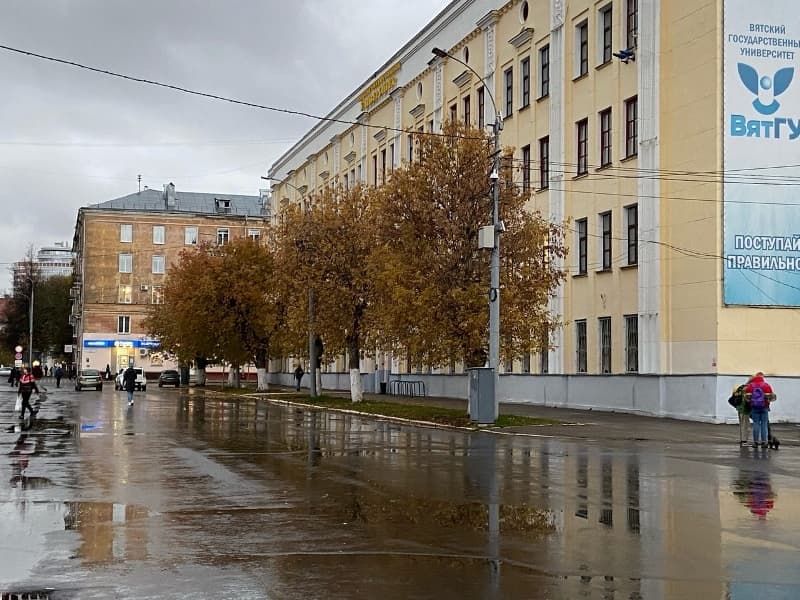 В октябре-декабре на улице Московской в Кирове временно перекроют проезд