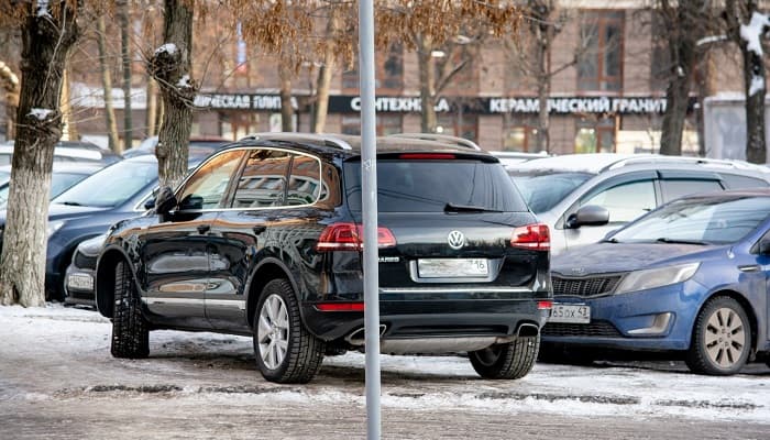 «До центра за сотку»: чиновников пересадят на такси