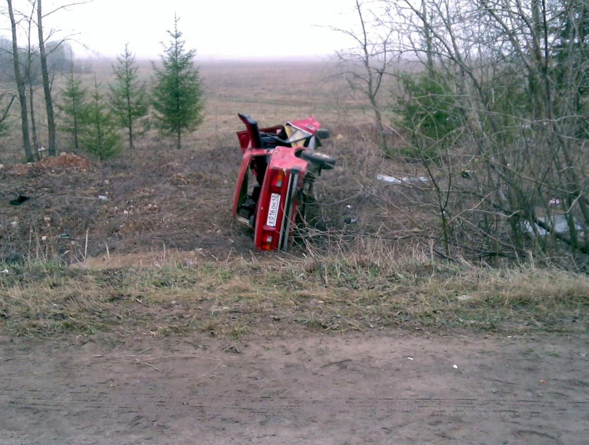 За выходные на трассе в области опрокинулось несколько автомобилей