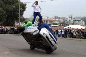 В «День автомобилиста» состоится шоу каскадеров 