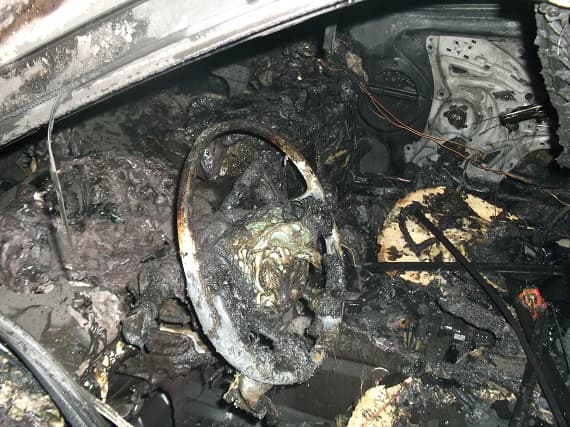Житель Омутнинска из мести поджег иномарку знакомого