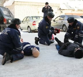 Экстренная помощь до приезда «Скорой»... Как это бывает?