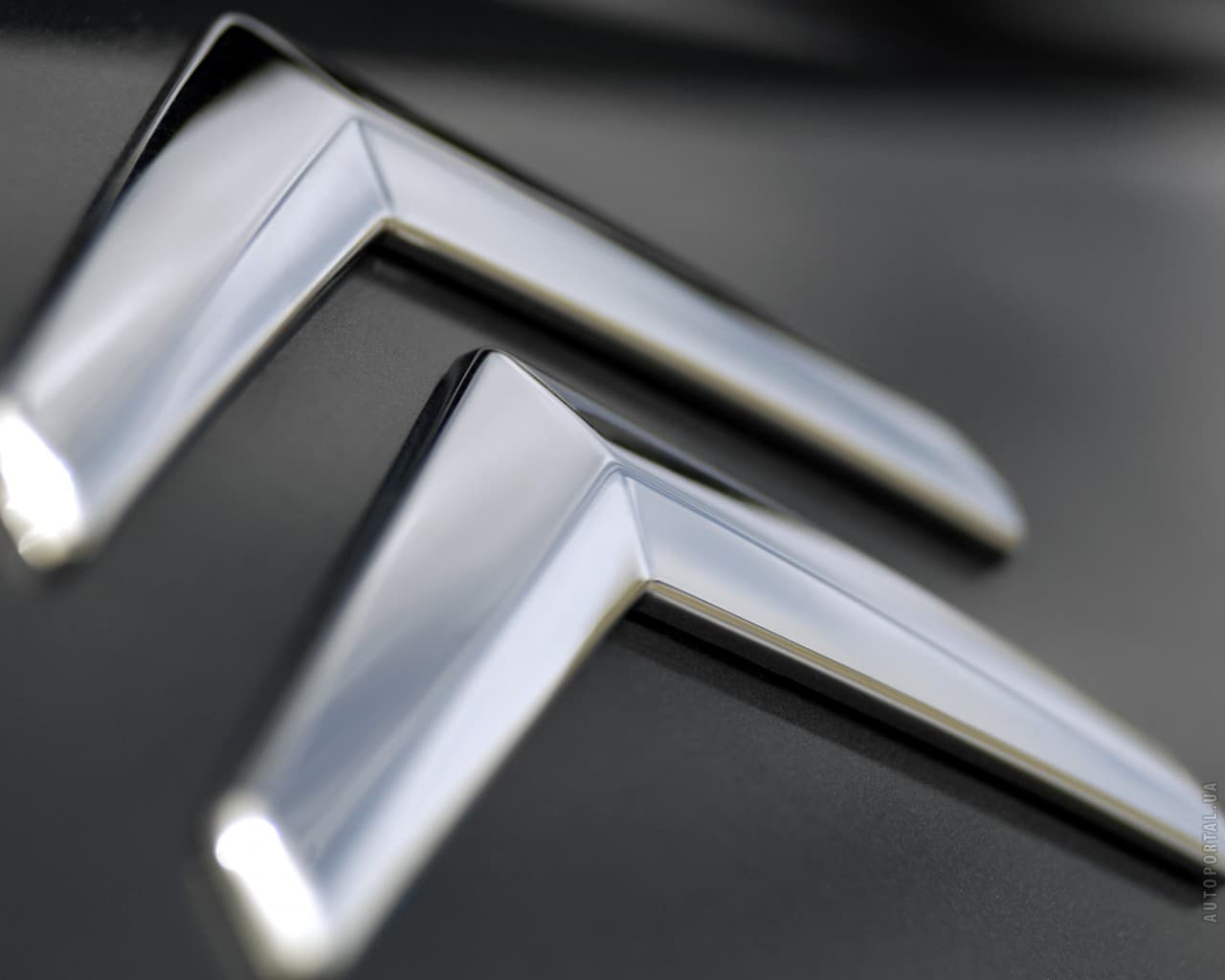 В октябре СИТРОЕН УДИВЛЯЕТ – 8 автомобилей по себестоимости!