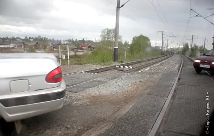 Железнодорожный переезд в Нововятском районе будет временно перекрыт