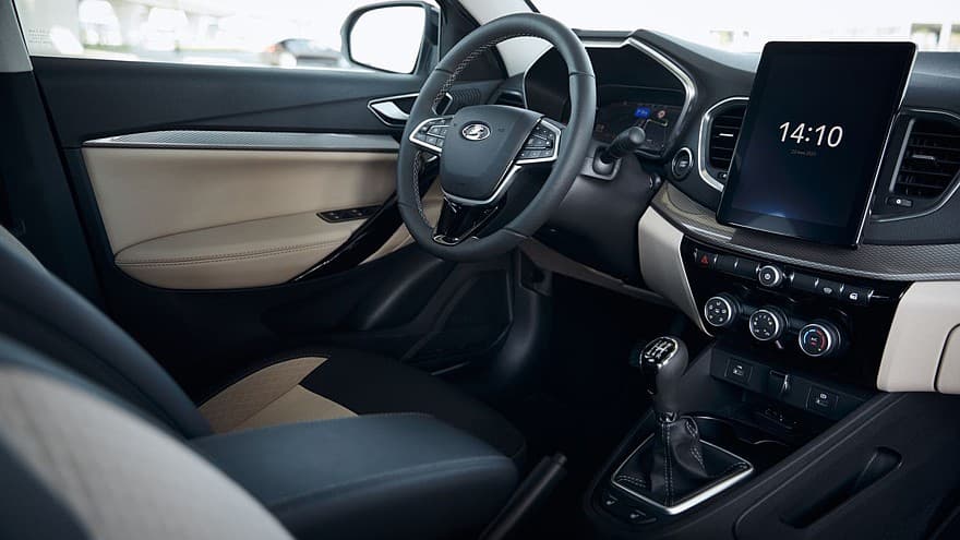 В Lada Vesta вновь появился круиз-контроль: сколько стоит такая комплектация