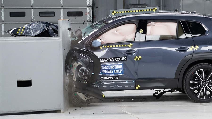 Назван топ-5 самых безопасных автомобилей 2024 года