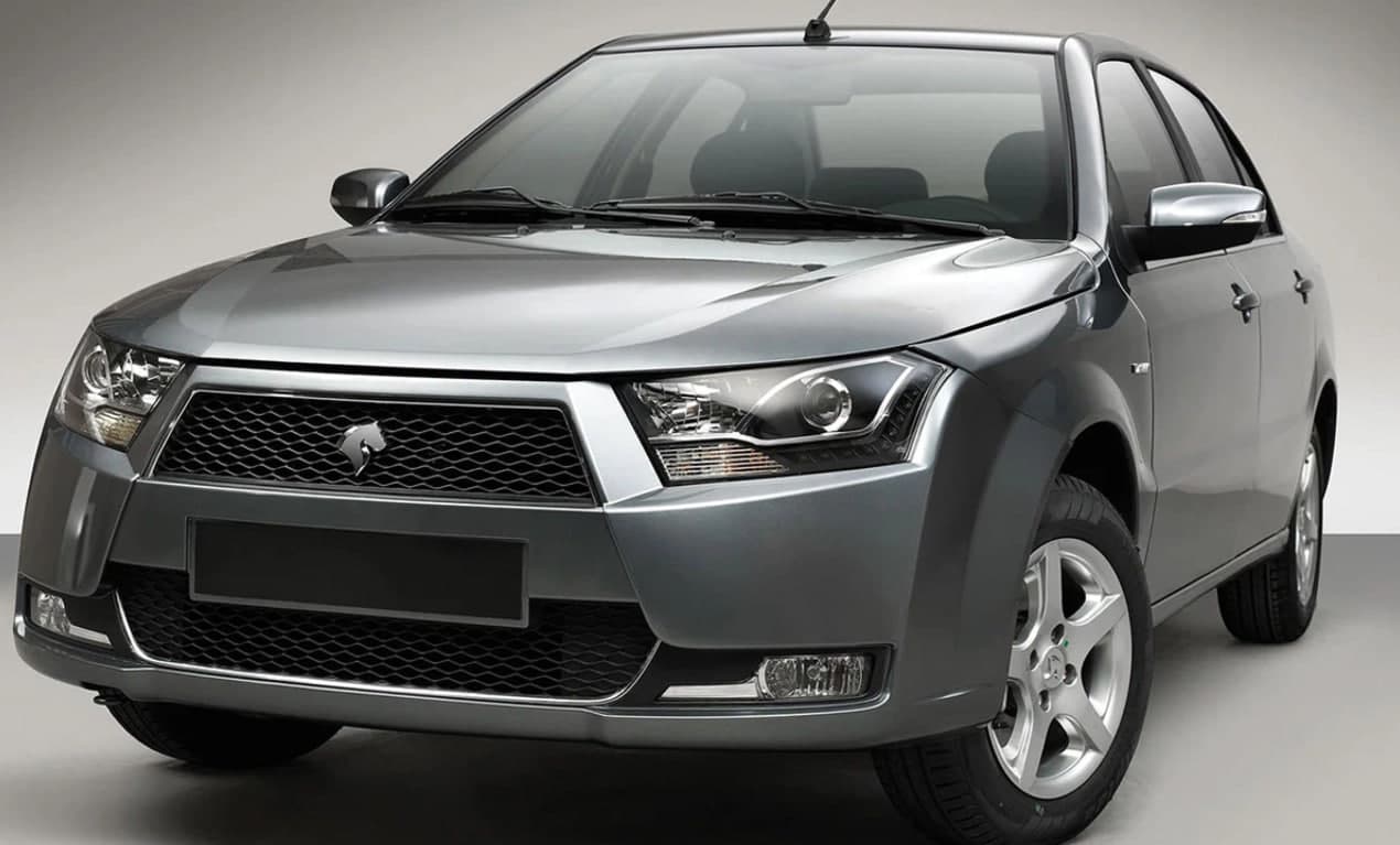 В России начнут продавать иранские седаны Iran Khodro Dena