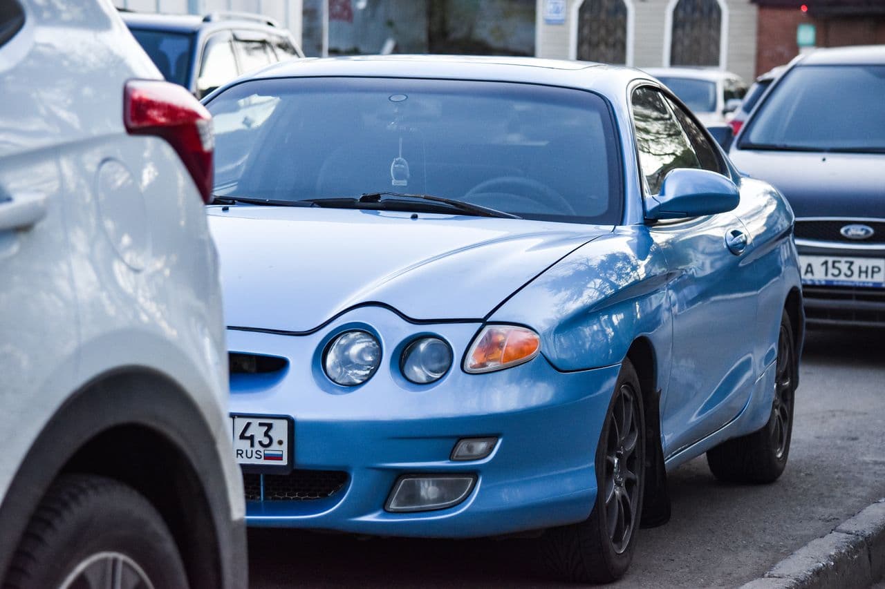 Страховщики рассказали, какие авто чаще всего попадали в ДТП в 2023 году