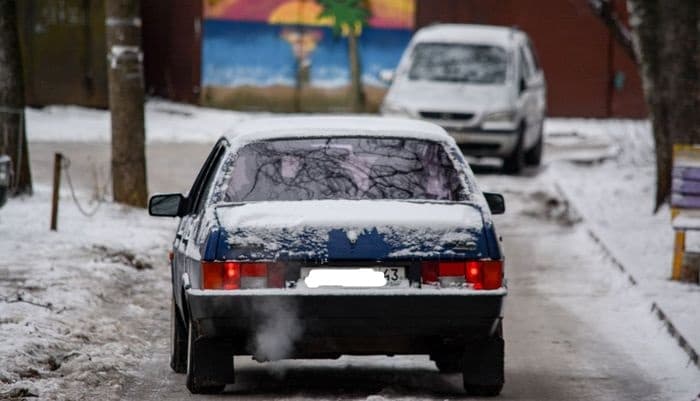 Россиян хотят штрафовать за строительство гаражей и за брошенные автомобили