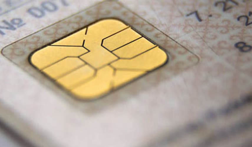 С декабря водители будут получать водительские удостоверения с микрочипами