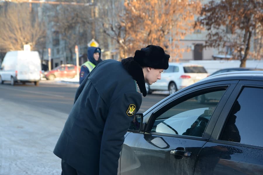 За отсутствие 1 вещи на машине лишат прав: кто из водителей под угрозой