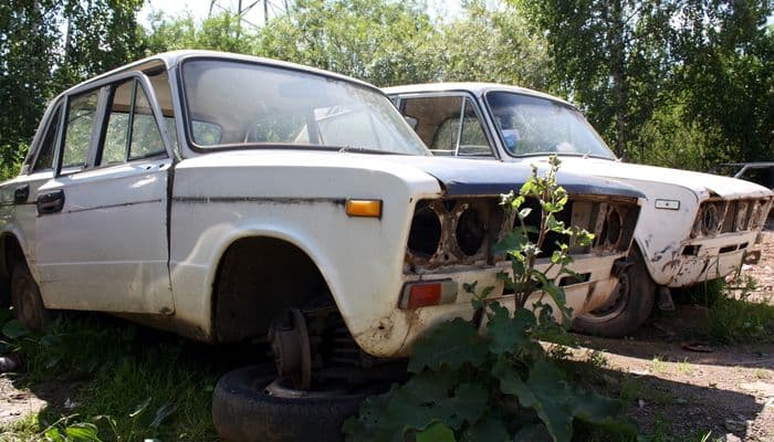 Автомобилистам, не имеющим гараж, хотят запретить покупать авто