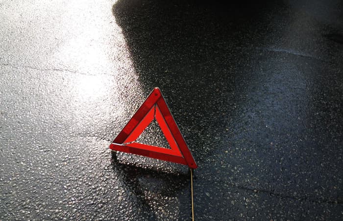 На Октябрьском проспекте водитель учинил ДТП и скрылся