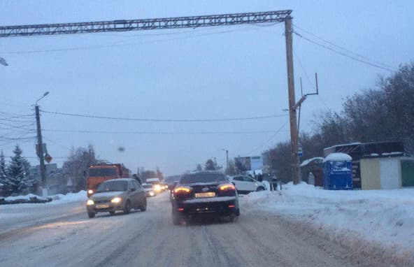 Снегопад и аварии. Киров снова встал в пробках