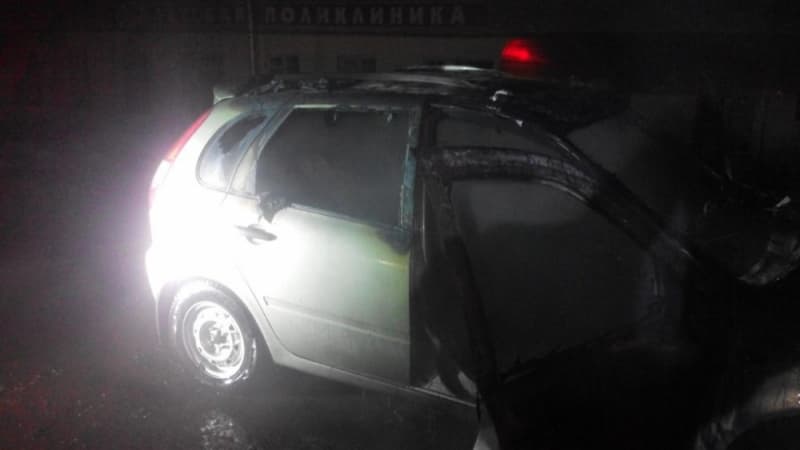 Lada Kalina сгорела на стоянке