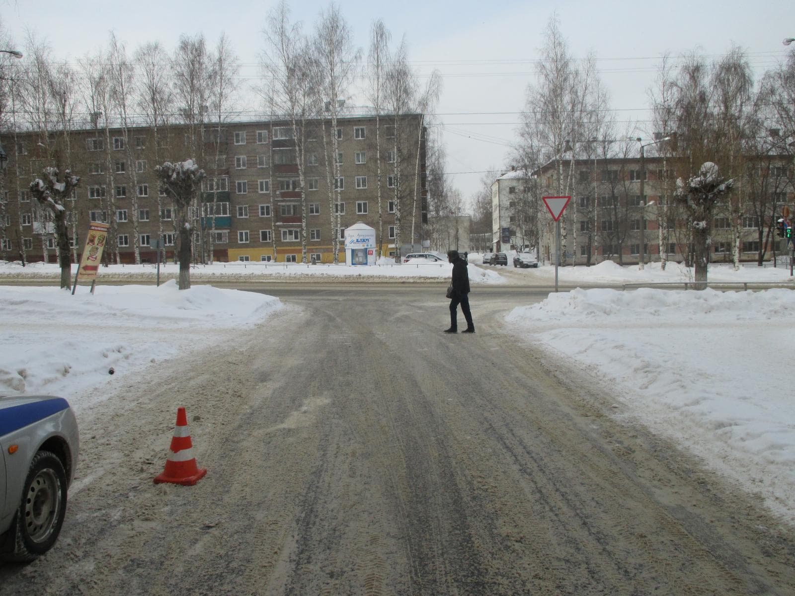 На Физкультурников водитель сбил ребенка и уехал