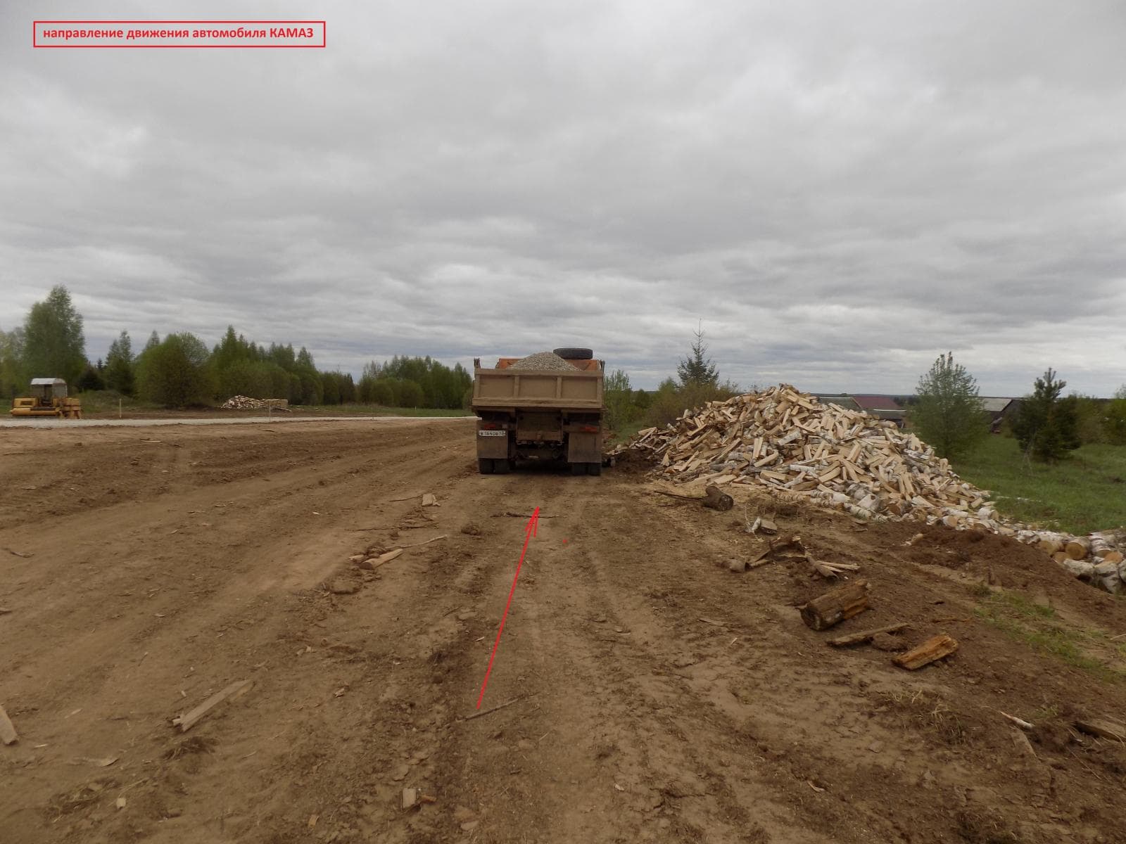 В Уржумском районе водитель «Камаза» задавил напарника