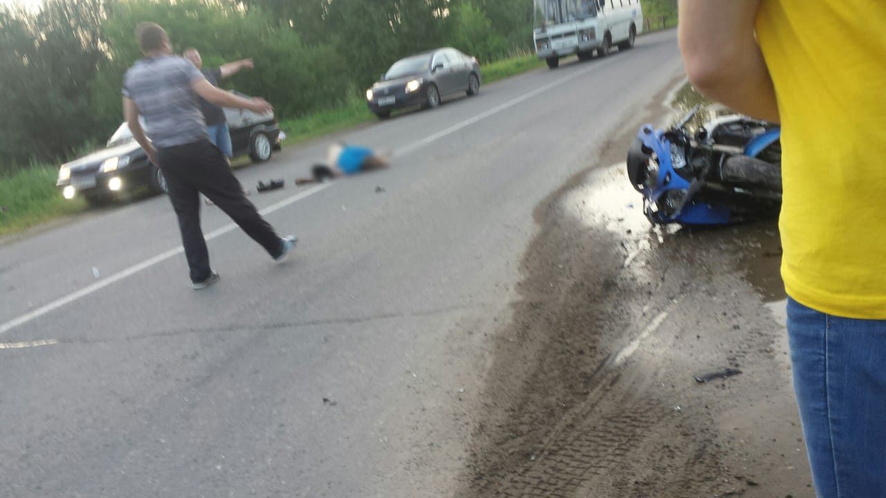 Один насмерть, второй «тяжелый». В Чепецке столкнулись мотоцикл и «Ока»