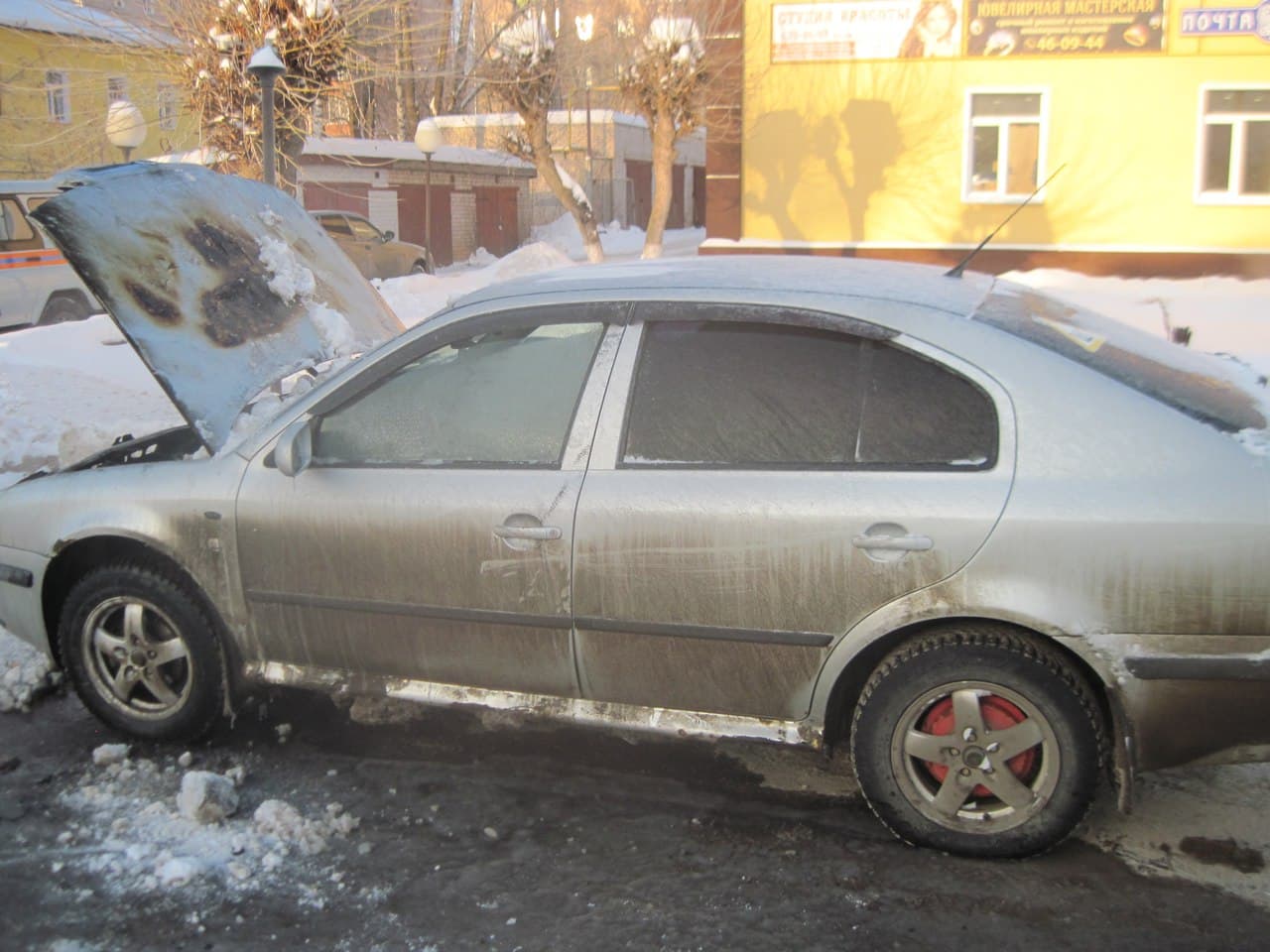 В Нововятске утром вспыхнула «Шкода»