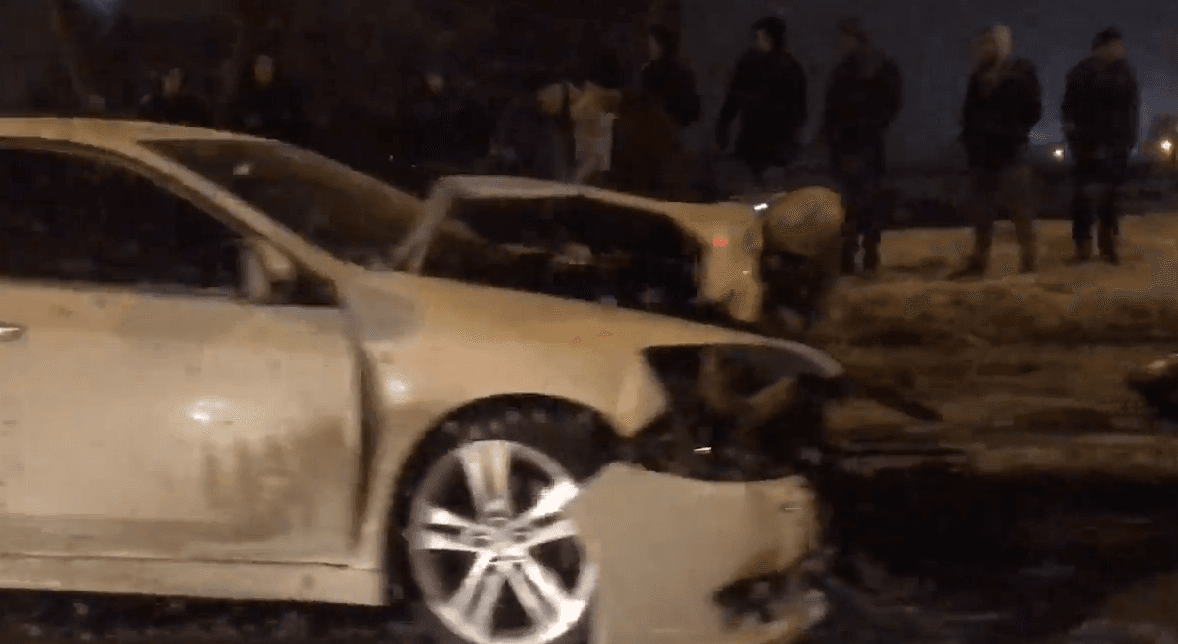 На Московской столкнулись 3 машины