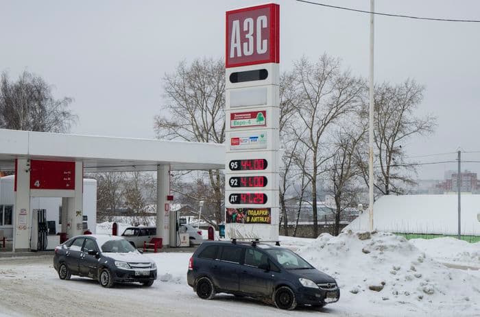 Актуальные цены на топливо в Кирове: бензин подешевел, но надолго ли? 