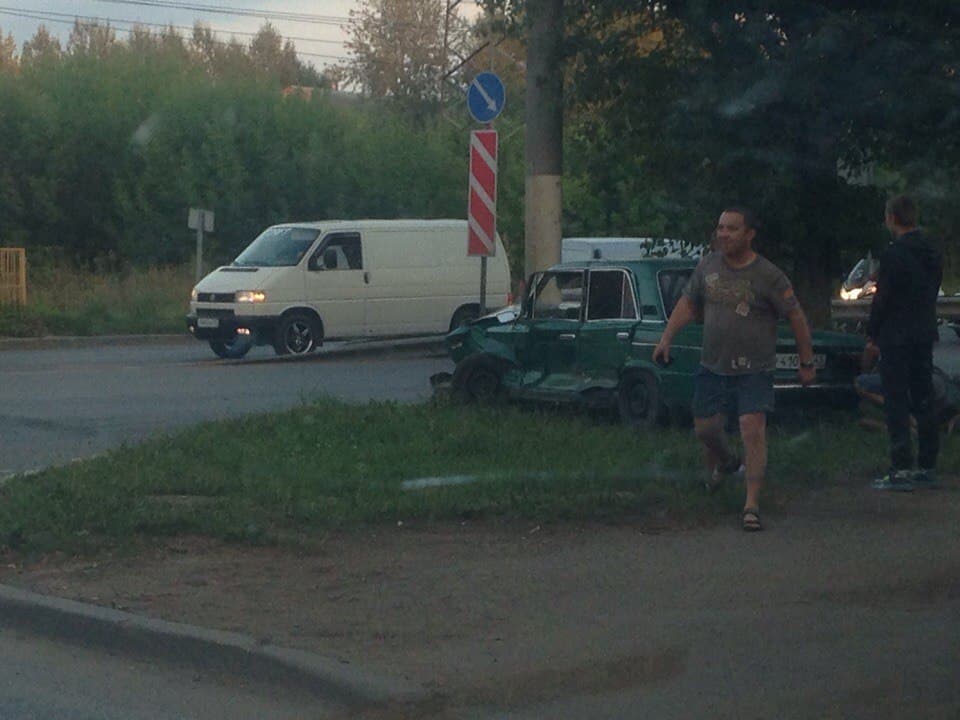 Не дал повернуть — ДТП на перекрестке Солнечной и Производственной