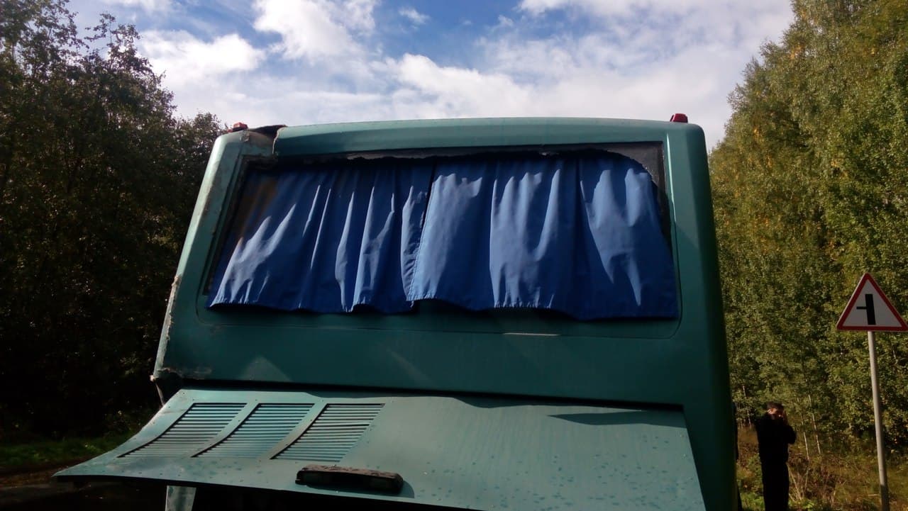 В Верхошижемье грузовик врезался в рейсовый автобус