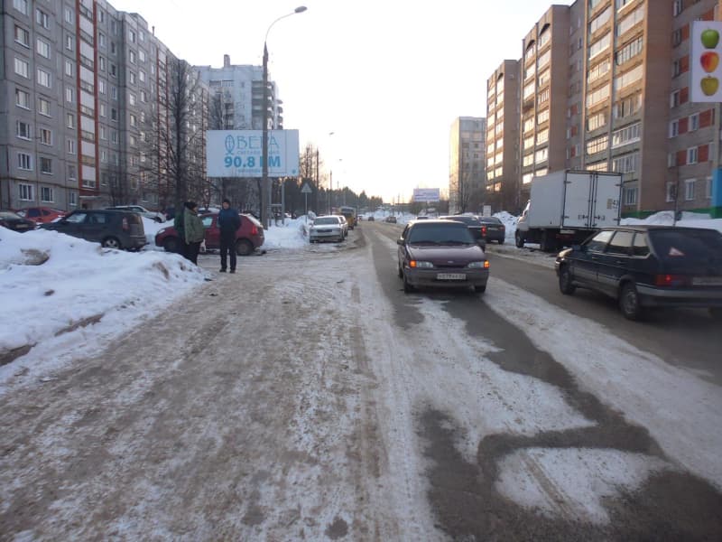 На Волкова 12-летний мальчик пострадал в ДТП