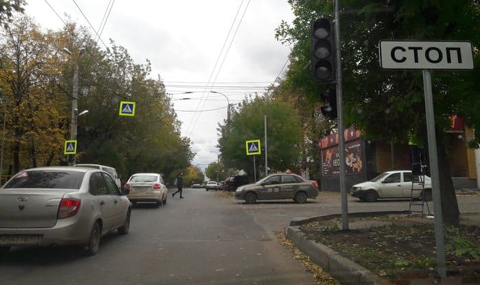 Стало известно, когда заработает светофор на перекрестке Октябрьского и Герцена