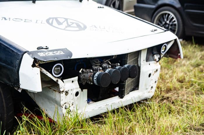 Много дыма и жжёной резины: в Кирове прошел второй этап гонок на 201 метр