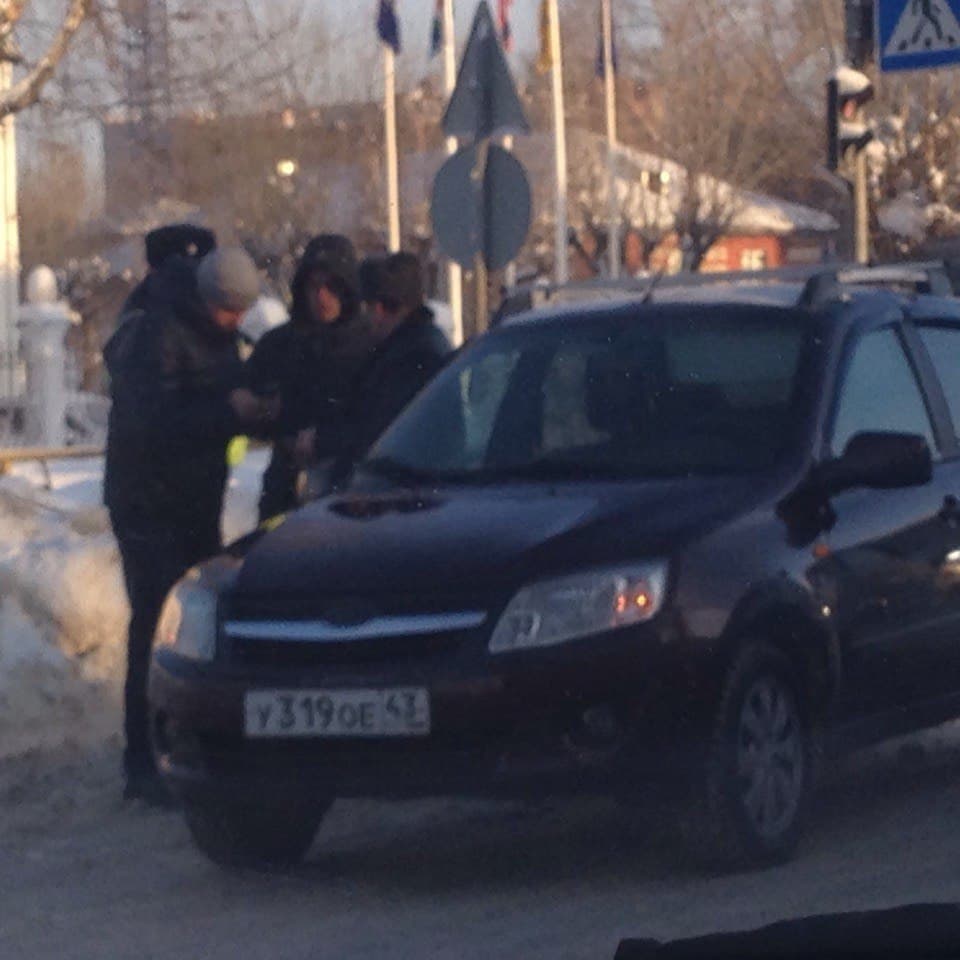 На Воровского мужчина на Lade сбил 22-летнюю девушку