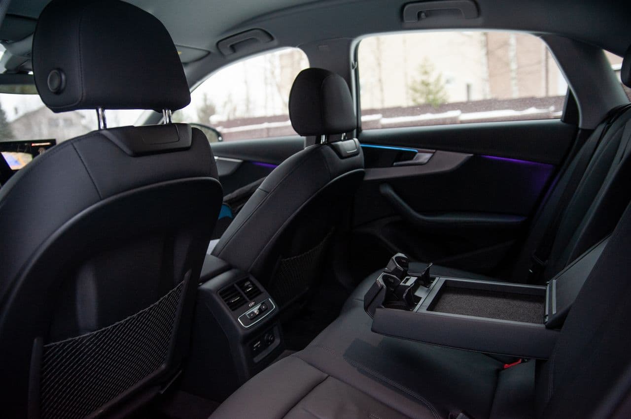 «Пристегнись, я стартую»: тест-драйв обновлённого AUDI A4 2020 