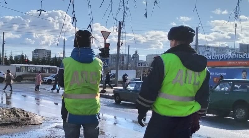 Для водителей в Кировской области пройдут сплошные проверки: известны место и время