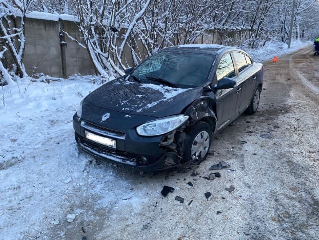 В Кировской области в ДТП пострадали четыре человека: среди них есть несовершеннолетний