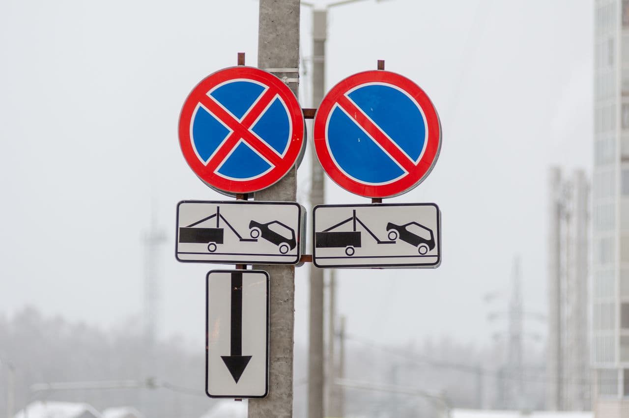 Девушка успела до отъезда автоэвакуатора, но автомобиль ей не отдали. Почему?