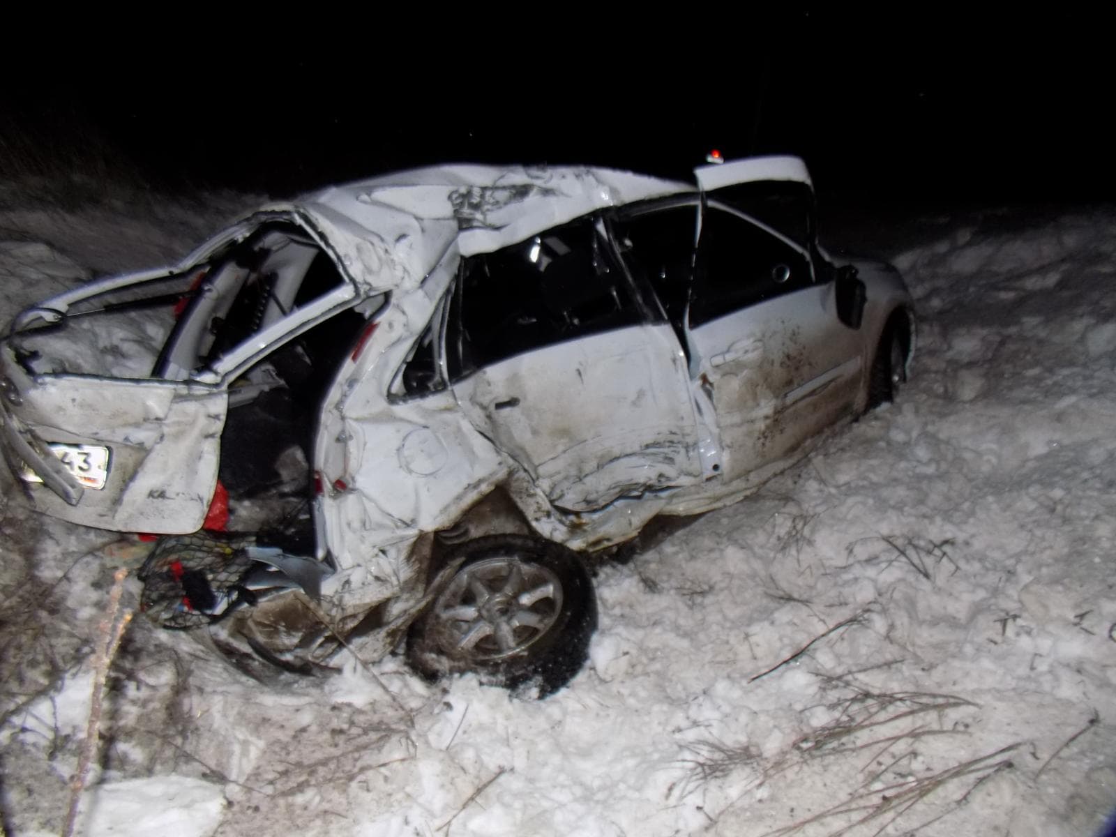 Водитель Lada Kalina, врезавшейся в Volvo, погибла