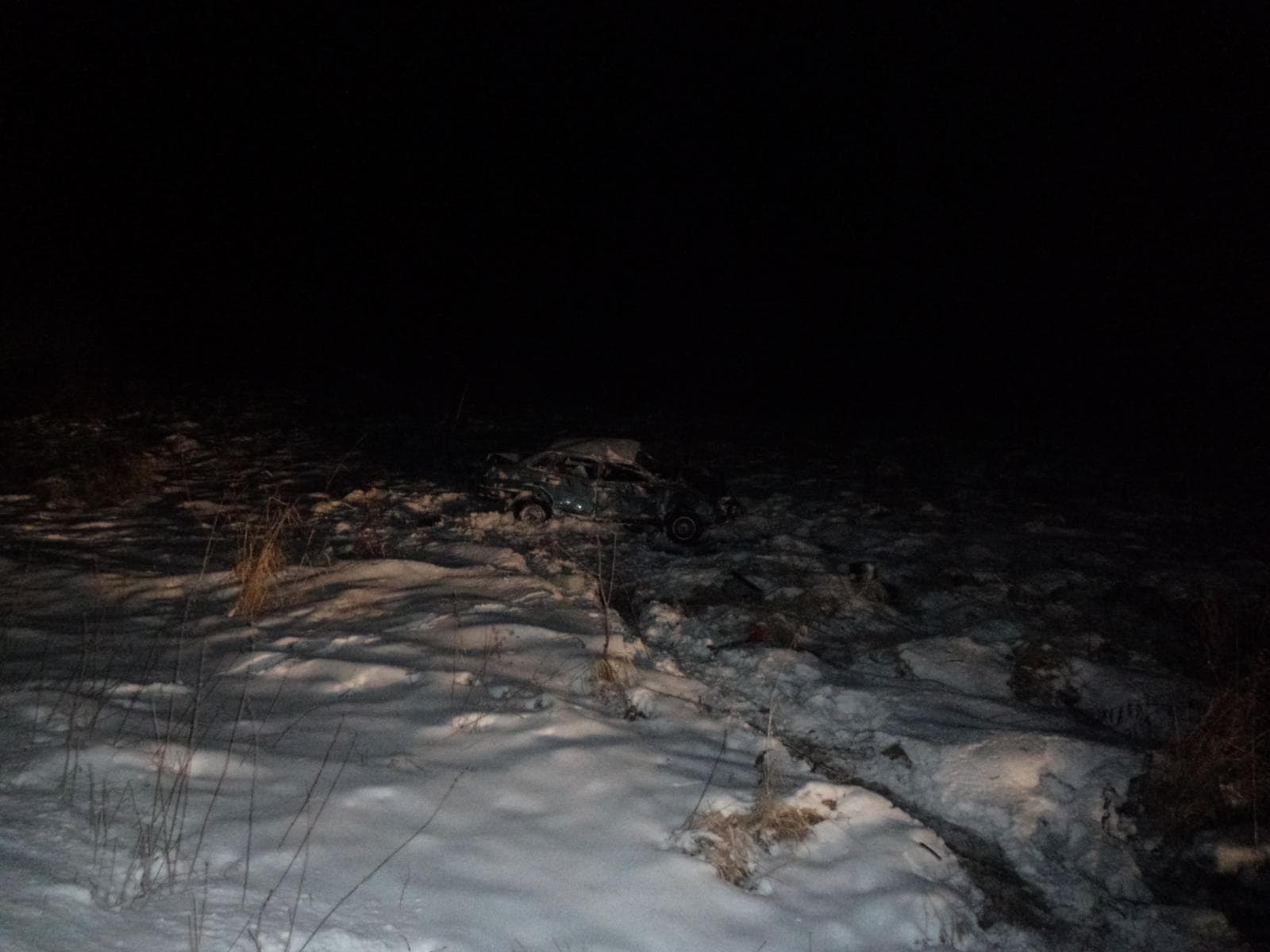 Пьяная поездка закончилась в кювете